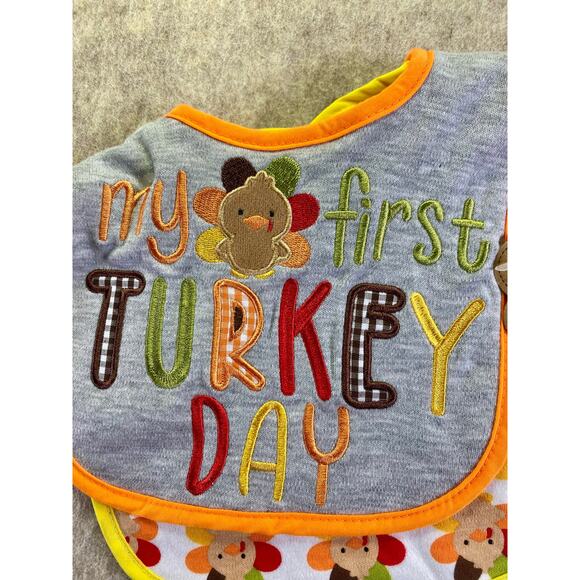 Baby Essentials "My First Turkey Day" 2 pack Baby Bibs - Picture 2 of 6